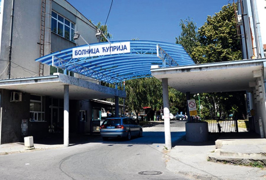 Zaraženo devet medicinara. jedan ljekar preminuo