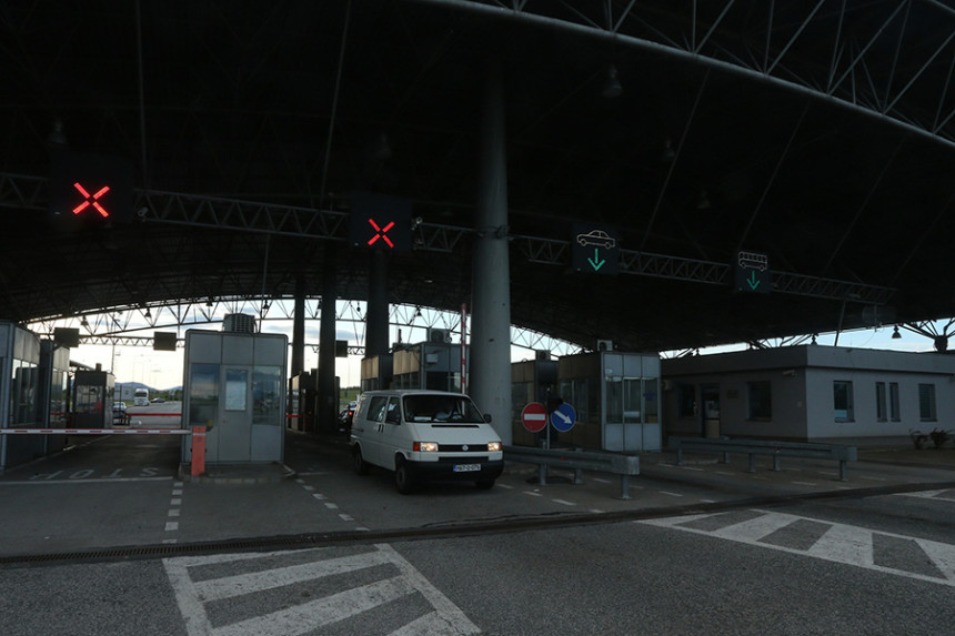 Hrvatska zatvara sve  prelaze sa BiH