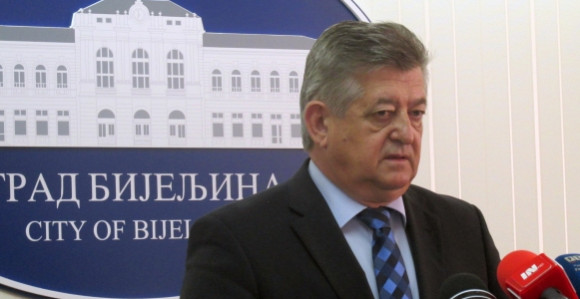 Mićić i njegova supruga negativni na virus korona