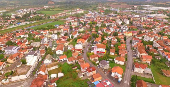 Derventa: Jedna osoba zaražena, 18 lica u karantinu