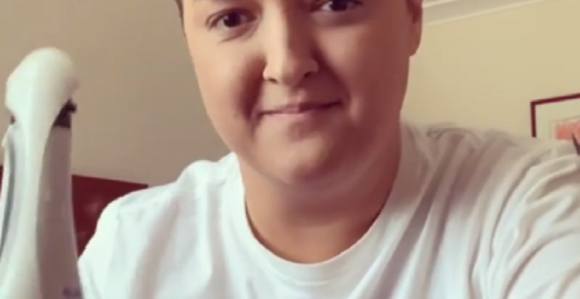 Marija iz izolacije otpevala narodnjak uživo! (VIDEO)
