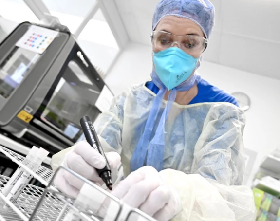 Srbija: 305 osoba zaraženo, 8 novih žrtava