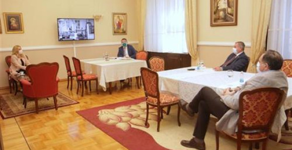 Srpska uspjela mjerama da uspori tok epidemije