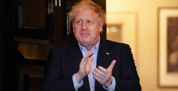 Boris Džonson stabilan, nema upalu pluća