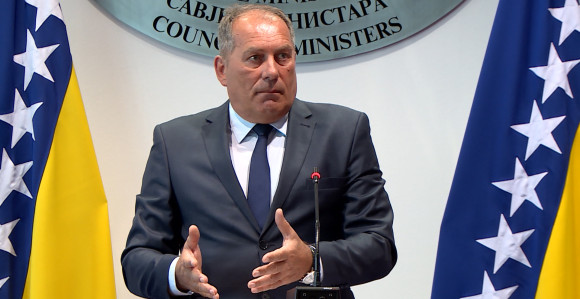 Mektić kritikovao rad Tegeltije, poslao poruku i Šeraniću