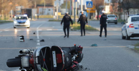 Dvije osobe na UKC-u nakon nesreće kod Delte