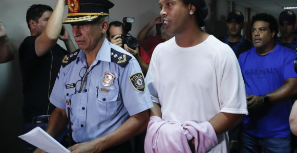 Ronaldinjo iz zatvora pravo u hotel sa pet zvjezdica