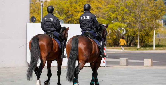 Ministar podnio ostavku jer je prekršio zabranu