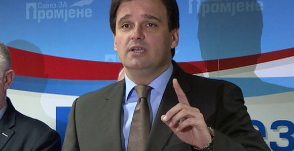 "Došlo je vrijeme da se nešto uradi dobro za narod"
