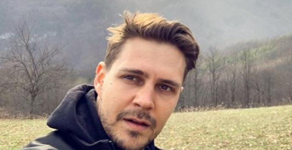 Miloš Biković spakovao kofere i otišao na selo