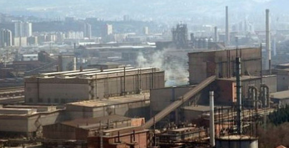 Radnica prećutala da joj je muž zaražen, 300 ljudi poslato kući