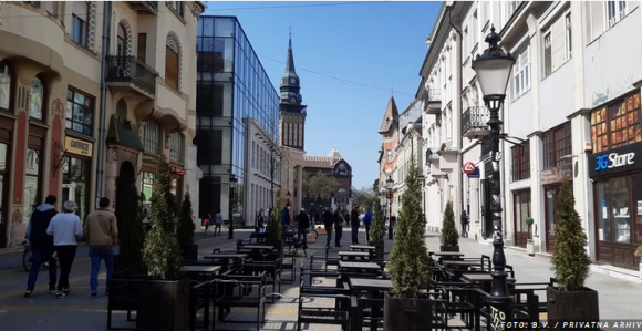 Uhapšeni gosti i vlasnici, služili piće pored zabrane