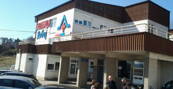 Doboj: Doktor Jović pobijedio koronu, vraća se na posao