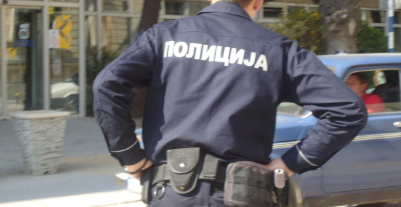 Prevrnula se cisterna, saobraćaj zaustavljen