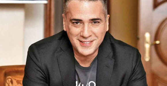 Željko Joksimović u ponedeljak nastupa ispred skupštine ali bez publike!