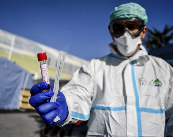 "U koroni ima HIV čestica izašlh iz laboratorije"