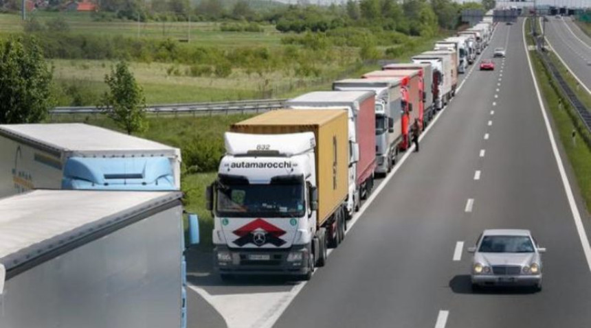 Хрватска укинула полицијску пратњу за камионе