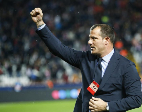 "Mnogo je teško iz dnevne sobe misliti o Ligi šampiona"