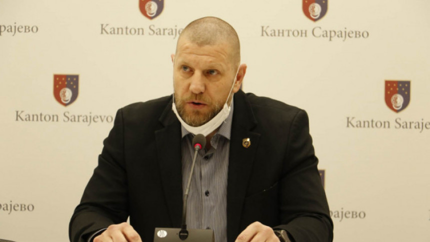 Inspektor MUP-a KS pozitivan je na virus korona