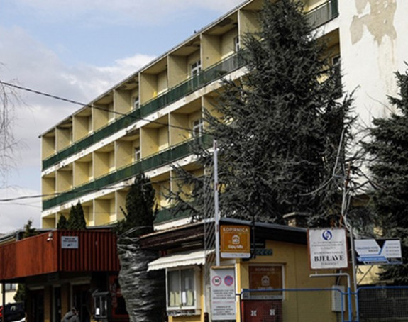 SA: Jedna osoba iz karantina prijeti da će se zapaliti