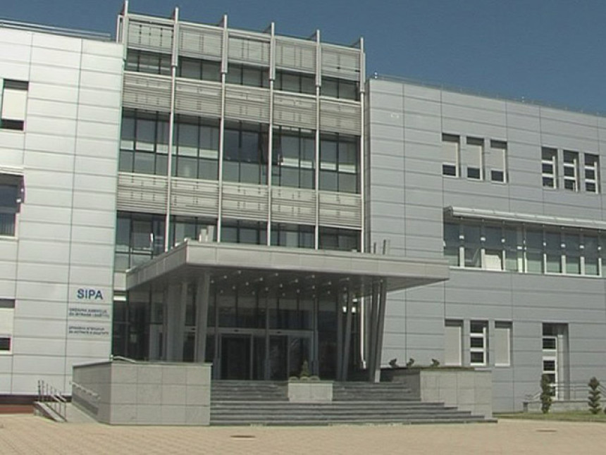 Oštetio budžet BiH za više od 12.800 maraka