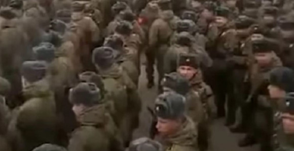 Хиљаде војника у карантину: Били на проби без маски