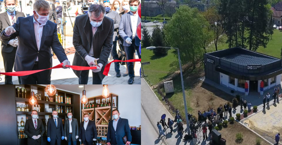 Zašto presijecanje svečanih vrpci i javna okupljanja?