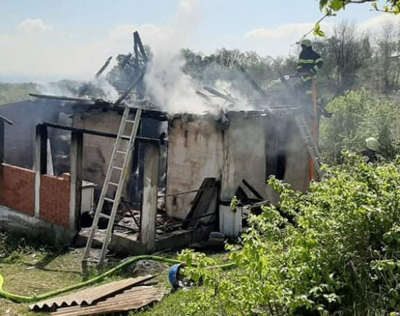 Zvornik: Izgorjela kuća, sumnja se da je stradala starica