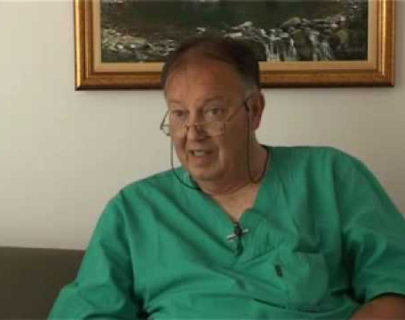 Preminuo čuveni hirurg, lični doktor Moamera Gadafija