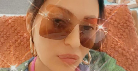 Ceca u minijaturnom bikiniju pokazala figuru i izmamila uzdah muškarcima (FOTO)