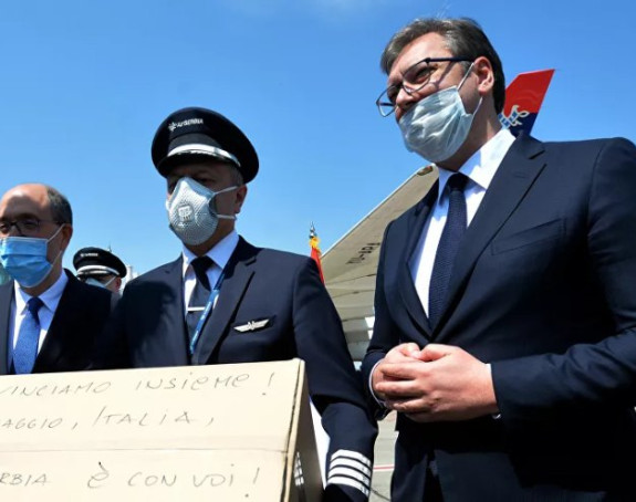 Vučić šalje osam aviona pomoći za Italiju- prvi poletio