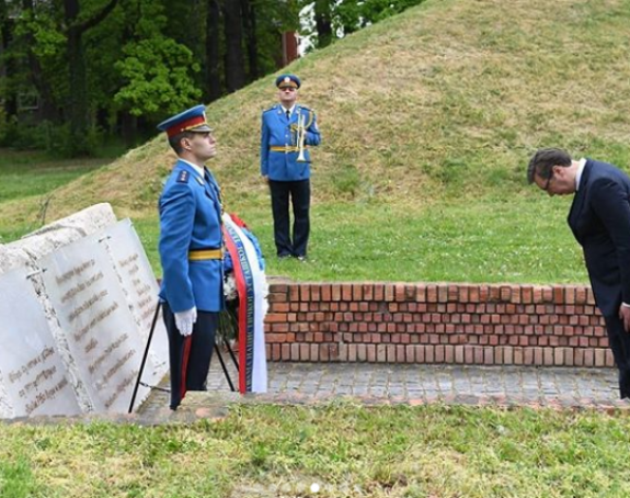 Vučić: Nad Srbima je izvršen genocid
