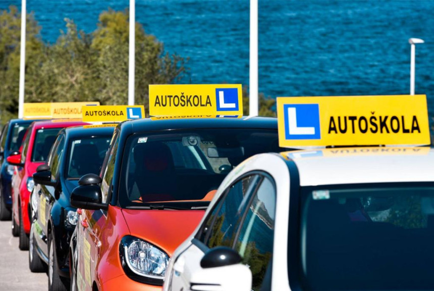 Kada će sa radom početi autoškole u Srpskoj?