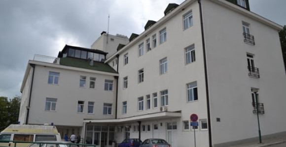Dodikov kabinet donirao opremu bolnici u Nevesinju