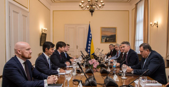 Evo na šta se obavezalo Predsjedništvo BiH na sastanku sa ambasadorima Kvinte