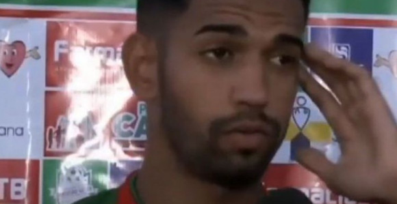 Fudbalera tokom kajtinga ubila struja