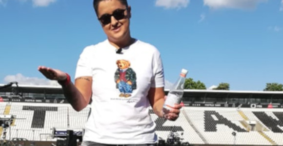 Marija u nedelju peva na stadionu!