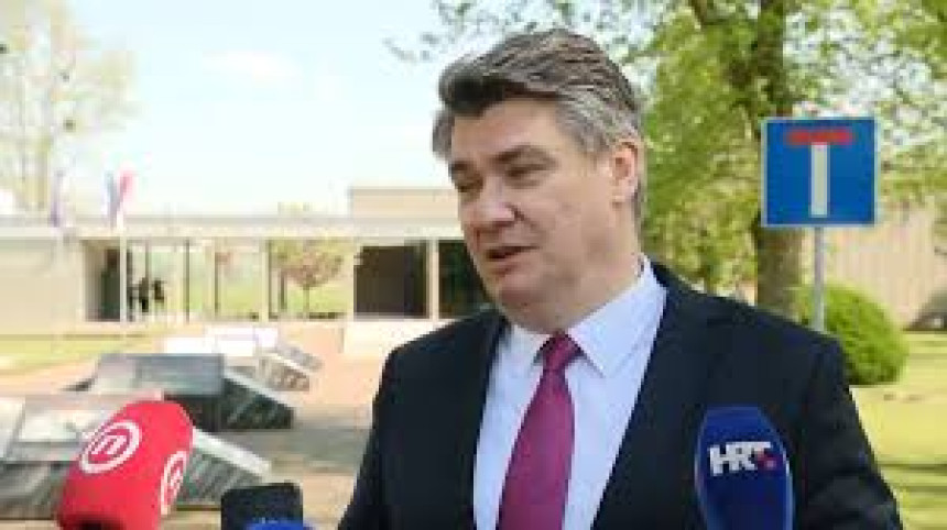 Milanović napustio skup zbog poruke "Za dom spremni"
