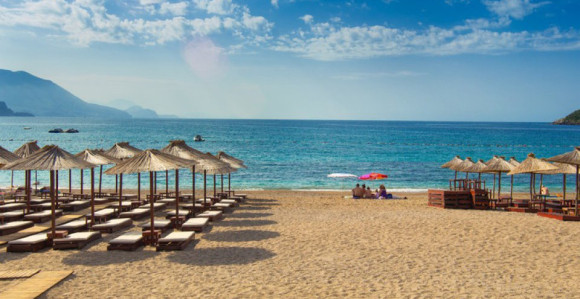 Na plaže od 18. maja uz mjere distance?