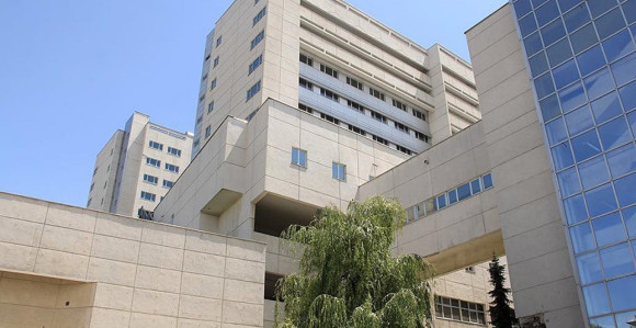 U KCUS testirana 372 uzorka, četiri osobe pozitivne