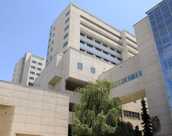 U KCUS testirana 372 uzorka, četiri osobe pozitivne