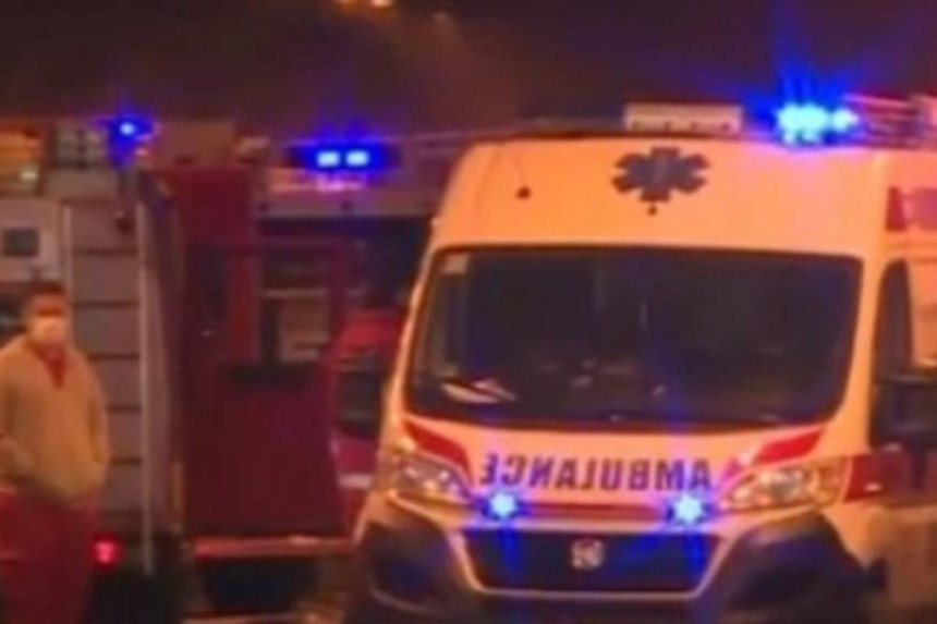 Zapalio se autobus u tunelu, povrijeđen vatrogasac