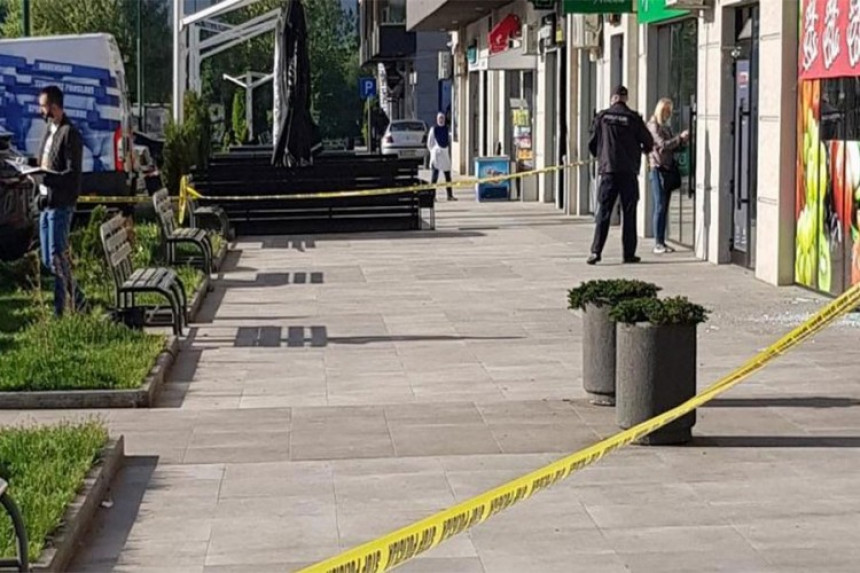 Бачена бомба на продавницу у Сарајеву