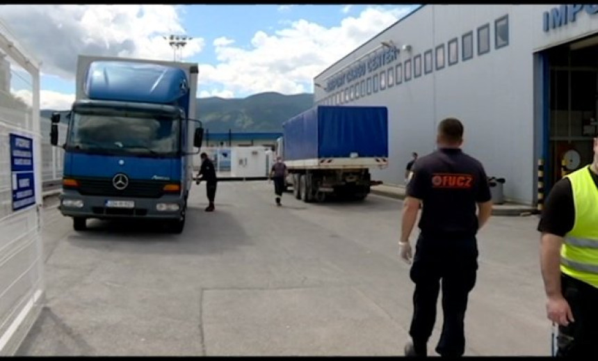 Blokirana dva računa firme "Srebrena malina"