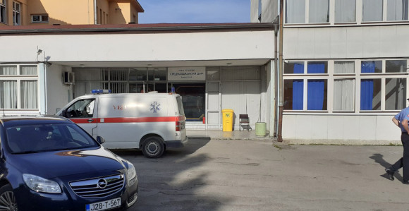 Osobe u izolaciji se žale na testiranje i tretman u Domu
