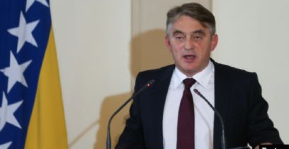 DF: HNS veliča počinioce Holokausta