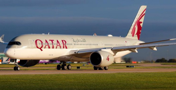 Katar ervajz daruje 100.000 avionskih karata medicinarima