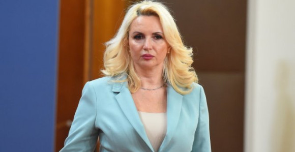 Povratak u Srbiju uz negativni test, ili 14 dana izolacije