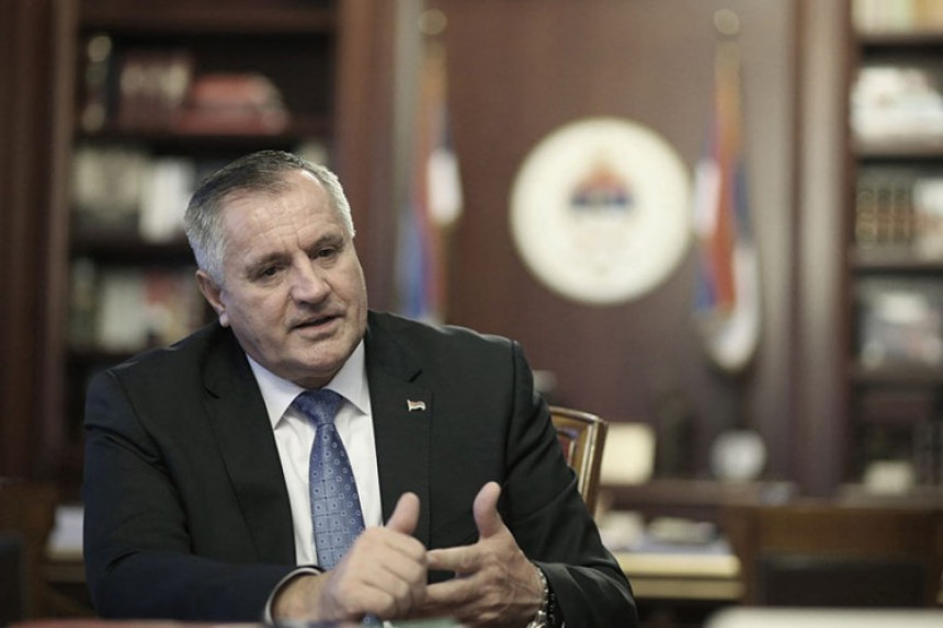 Višković priznao da u vlasti ima neodgovornih osoba