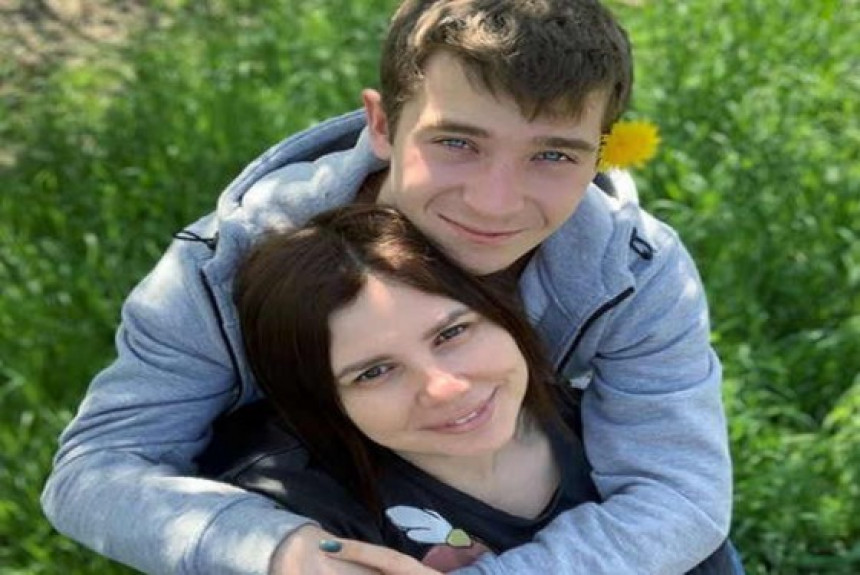 Ruskinja se udaje se za usvojenog sina!